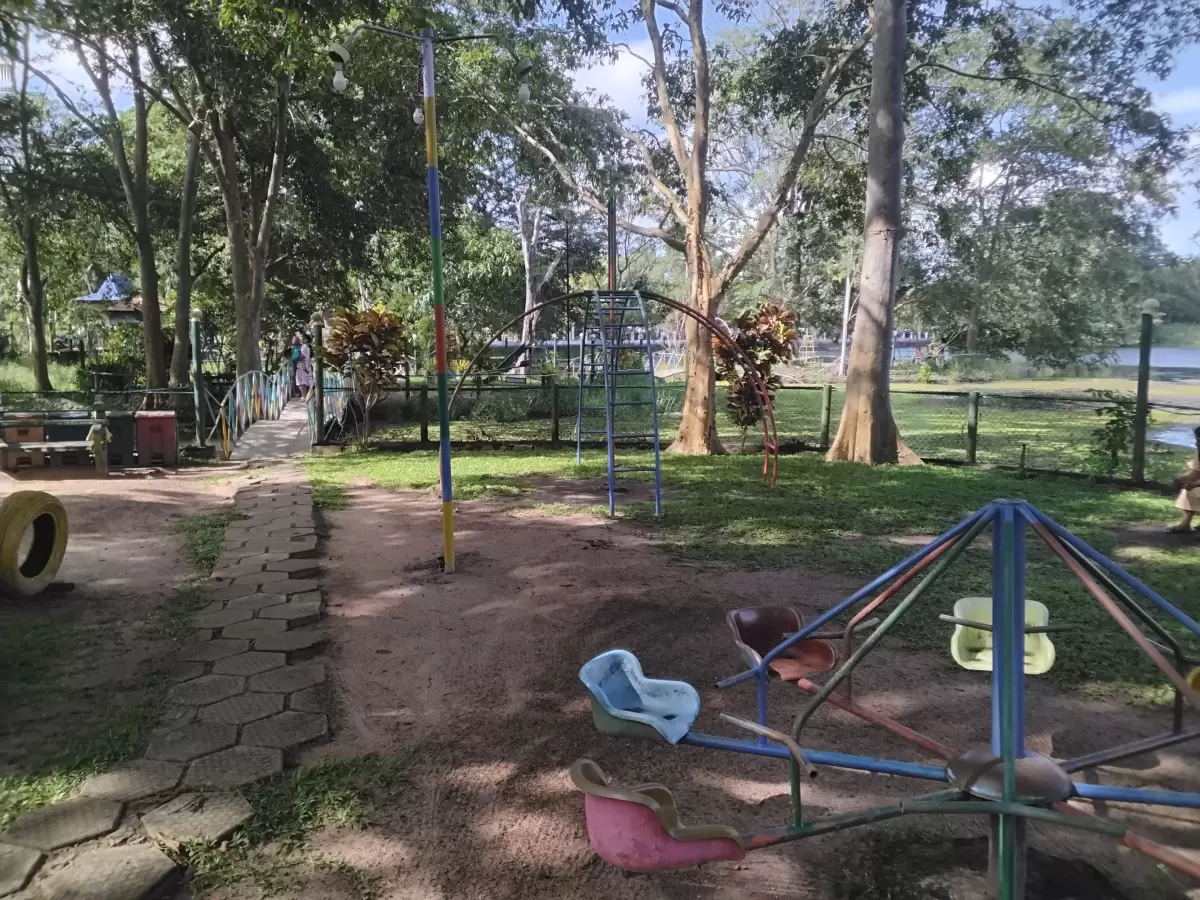 Anamaduwa Tank & Children Park - Image 2